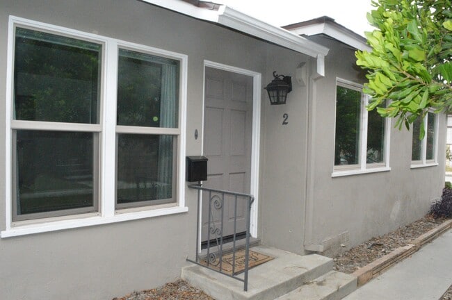 Building Photo - 214 S Bandy Ave