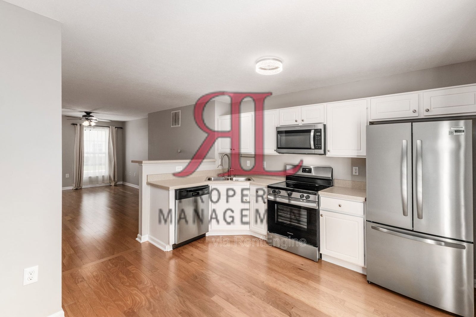 Building Photo - 5807 Bridgehampton Dr