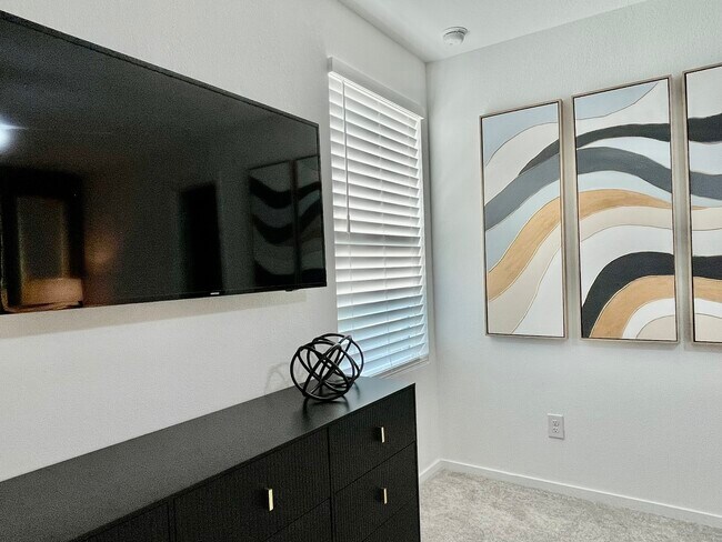 Building Photo - 21431 Carosella Dr