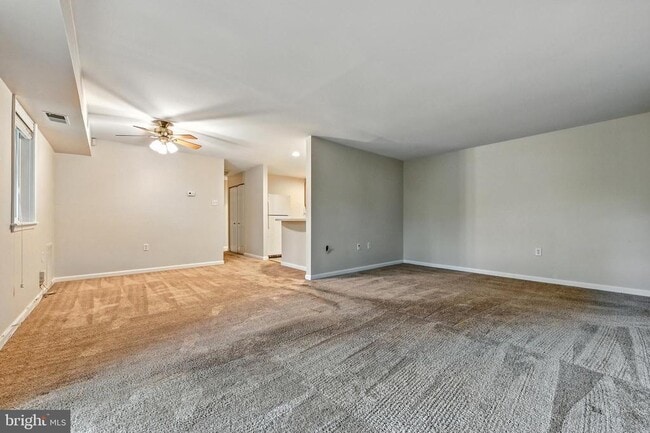 Primary Photo - 206 Victor Pkwy
