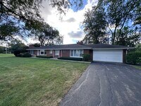 Building Photo - 2300 Landwehr Rd