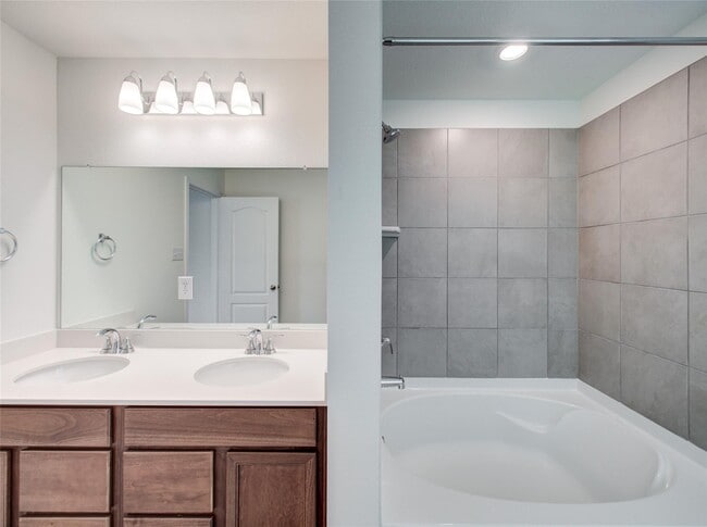 Building Photo - 5031 Gazelle Leap Ln