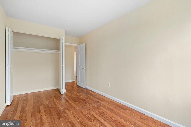 Building Photo - 3281 Red Lion Rd