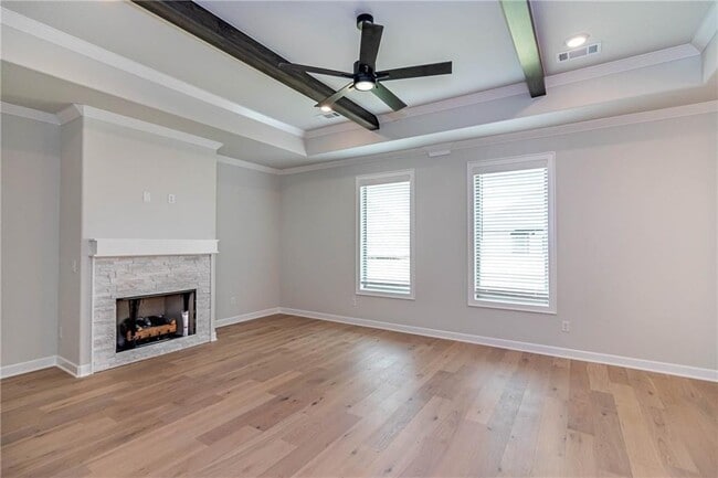 Building Photo - 1433 Cittadella Ave