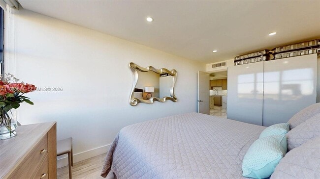 Building Photo - 600 Three Islands Boulevard