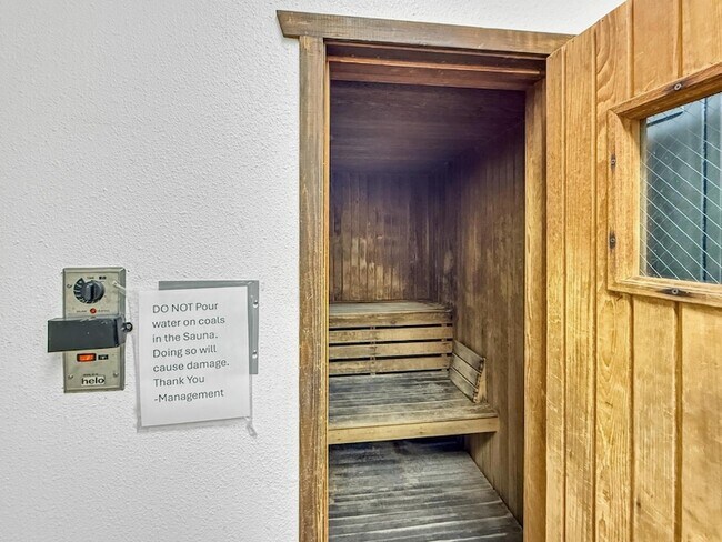 Building Photo - 21239 Gary Dr