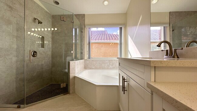 Building Photo - 19010 SW 10th St