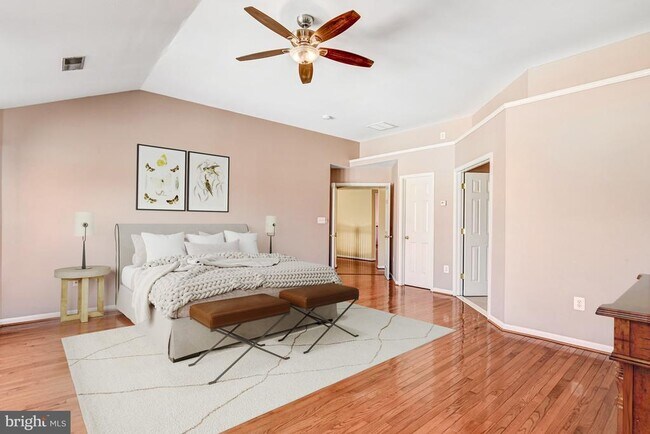 Building Photo - 14570 Collingham Pl