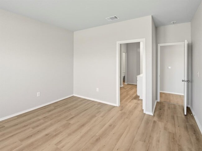 Building Photo - 5912 Berriweather Dr