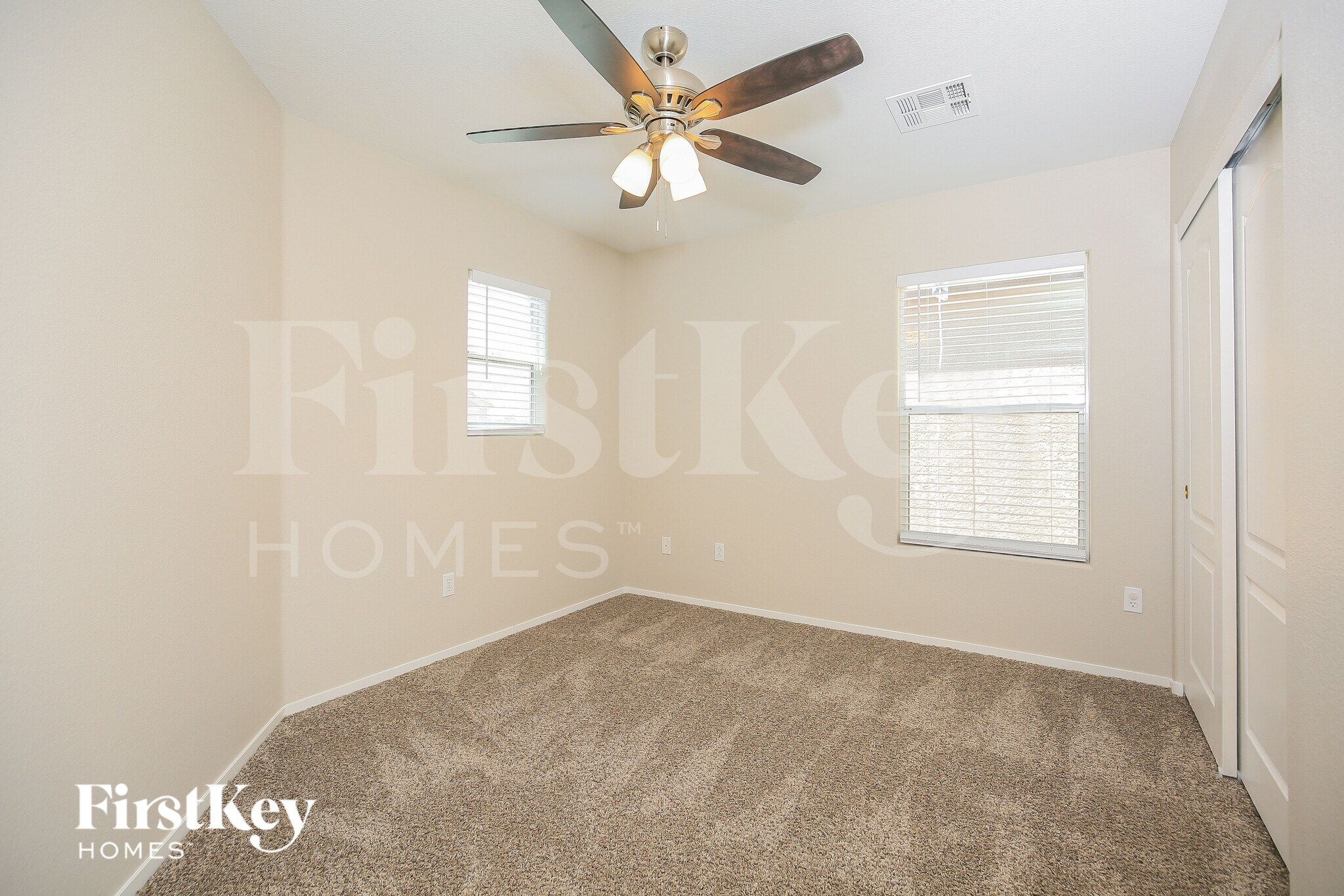 Building Photo - 9274 William Hill Ave