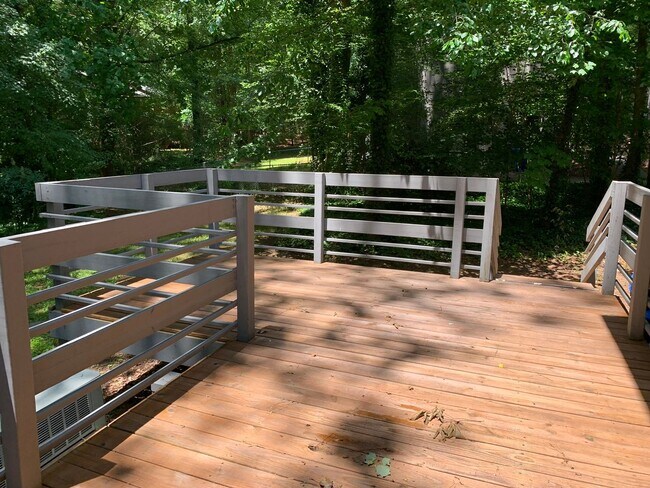 Building Photo - 4912-4914 #6