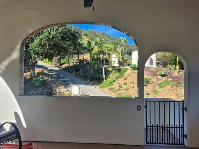 Building Photo - 1450 Topa View Terrace