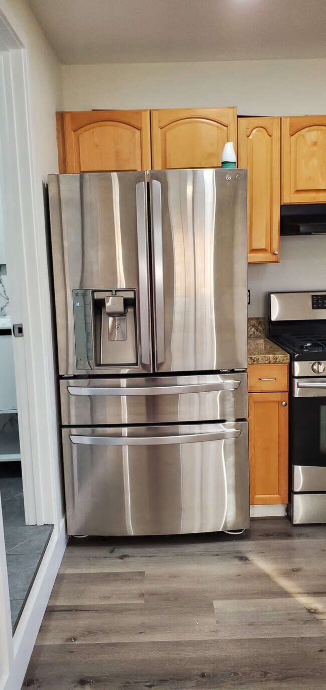 Building Photo - 12402 Killion St