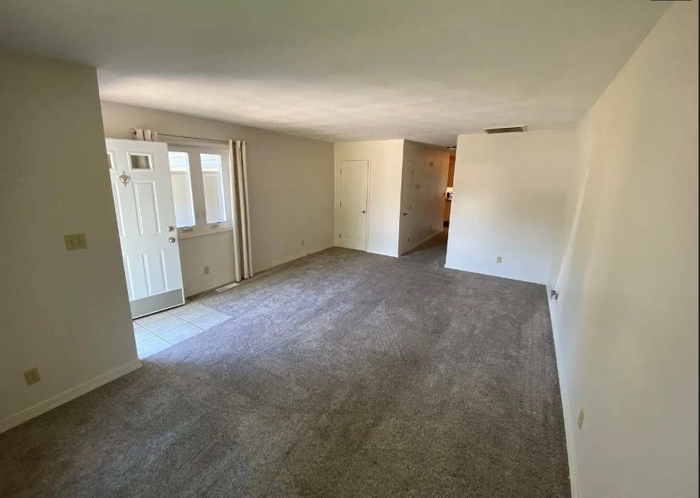 Building Photo - 2316 Austin Dr