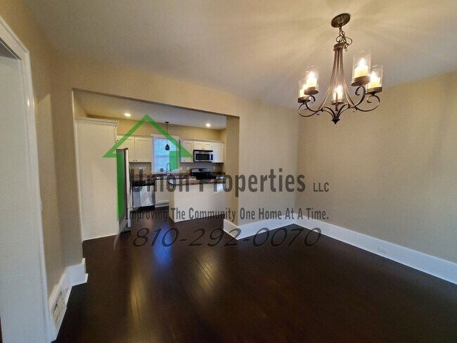 Building Photo - 1626 6th St