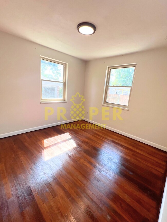 Building Photo - 5036 Pensacola Blvd