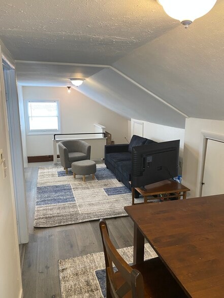 Building Photo - 1200 Front St