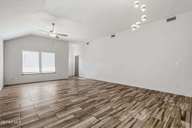 Building Photo - 1177 Night Sky St