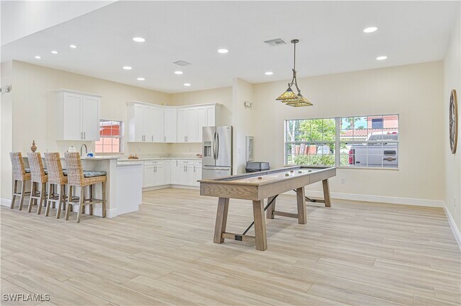 Building Photo - 15969 Mandolin Bay Dr
