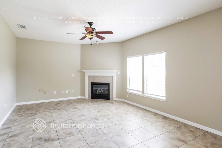 Building Photo - 2427 Woodstork Ct