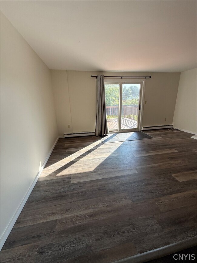 Building Photo - 5448 Tourmaline Dr