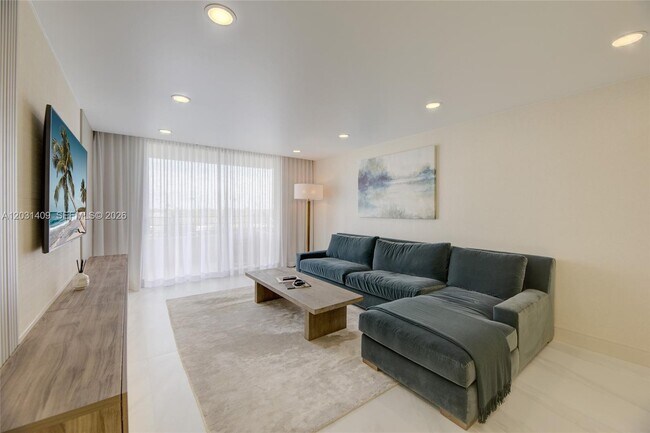 Building Photo - 600 Three Islands Boulevard