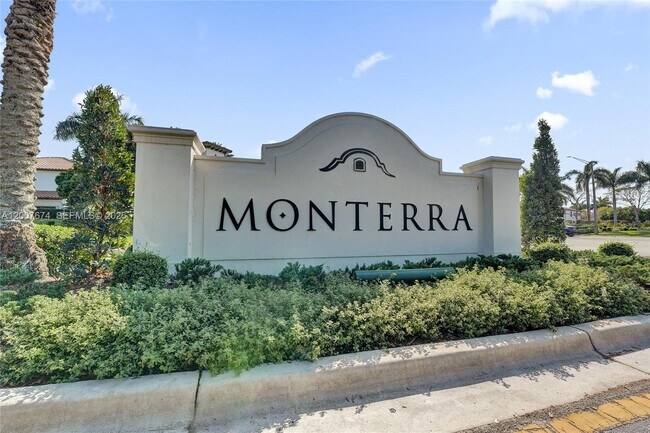 Building Photo - 2740 NW 83rd Terrace