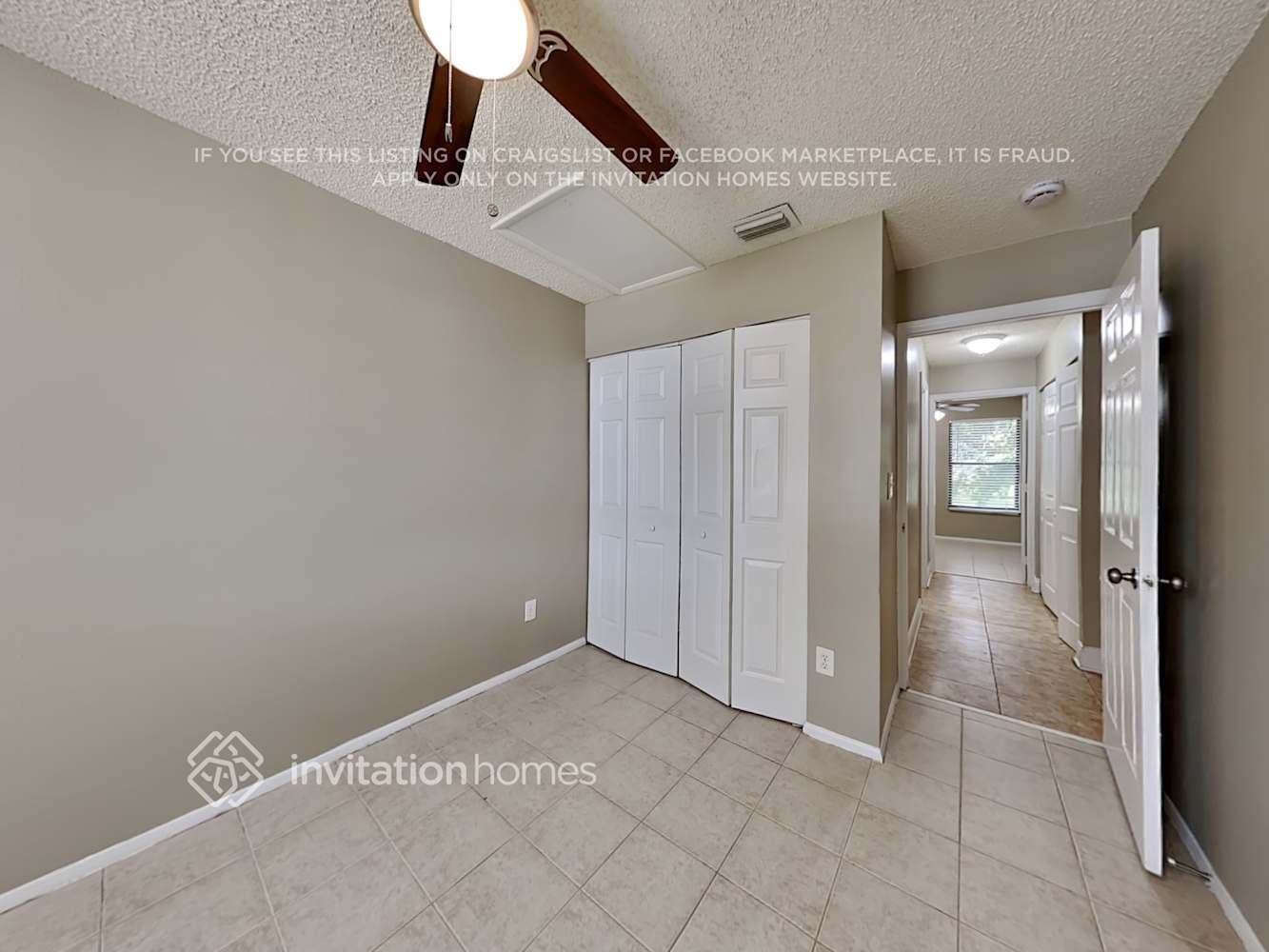 Building Photo - 10884 Grandview Ct