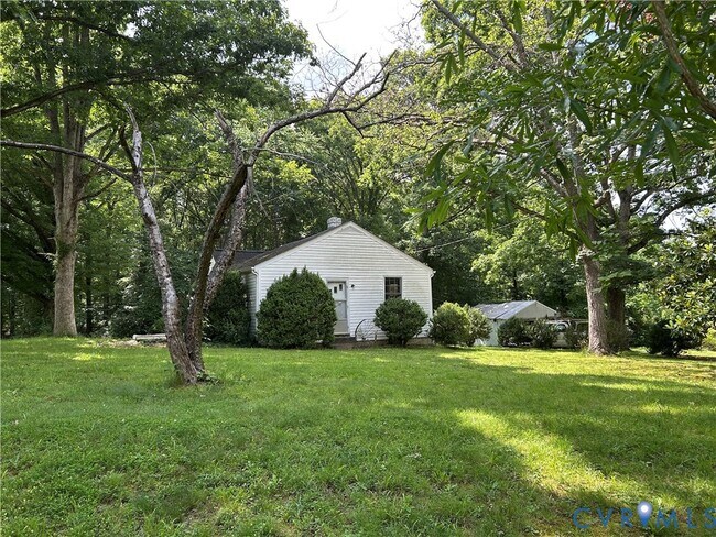 Building Photo - 1434 Hockett Rd