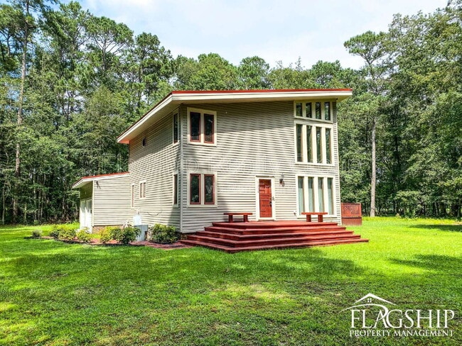 Building Photo - 1228 Forest Acres Dr