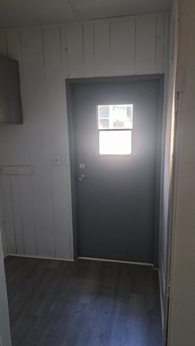 Building Photo - 304 Bayonet Dr