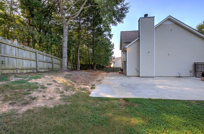 Building Photo - 7202 Cedar Forest Dr