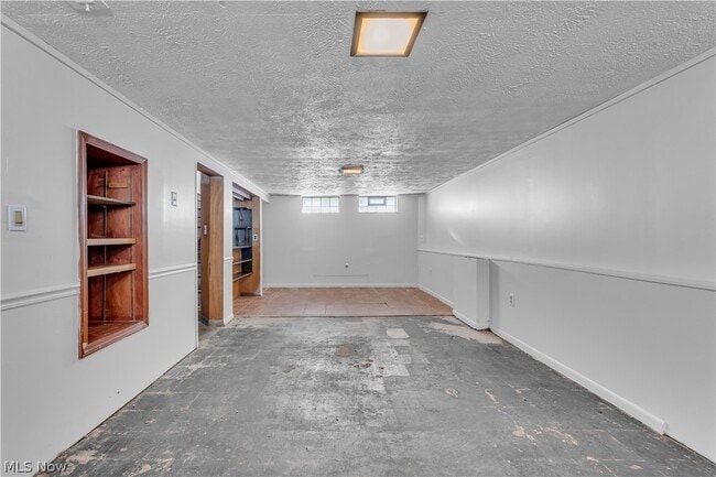 Building Photo - 13702 Wainstead Ave