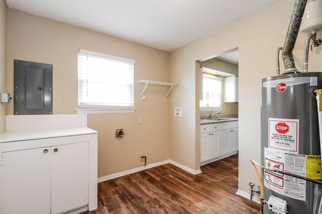 Building Photo - 4793 Carbondale Dr