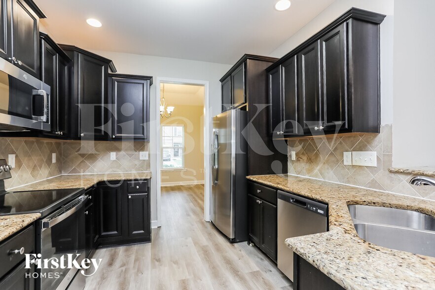 Building Photo - 138 Marsh Creek Dr