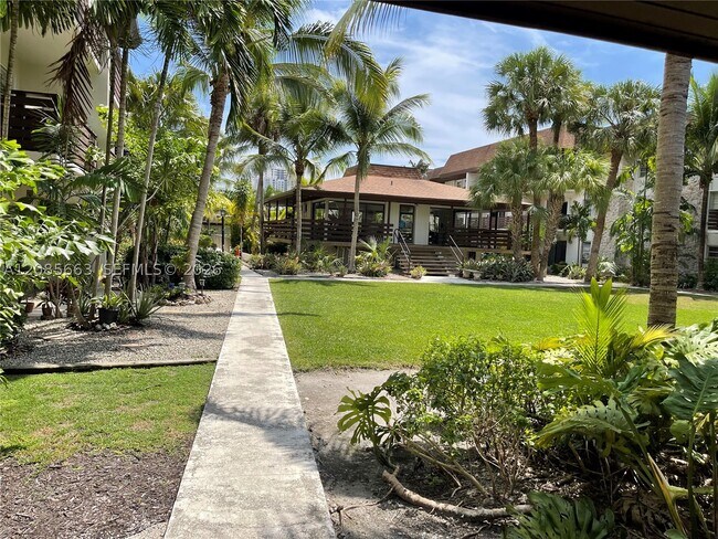 Building Photo - 7487 SW 82nd St