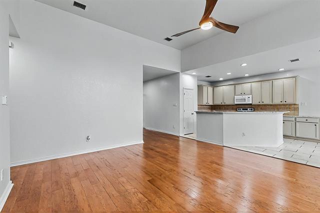 Building Photo - 3405 Longneedle Ln