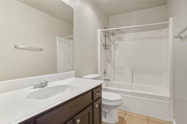 Building Photo - 1067 Roundrock Dr