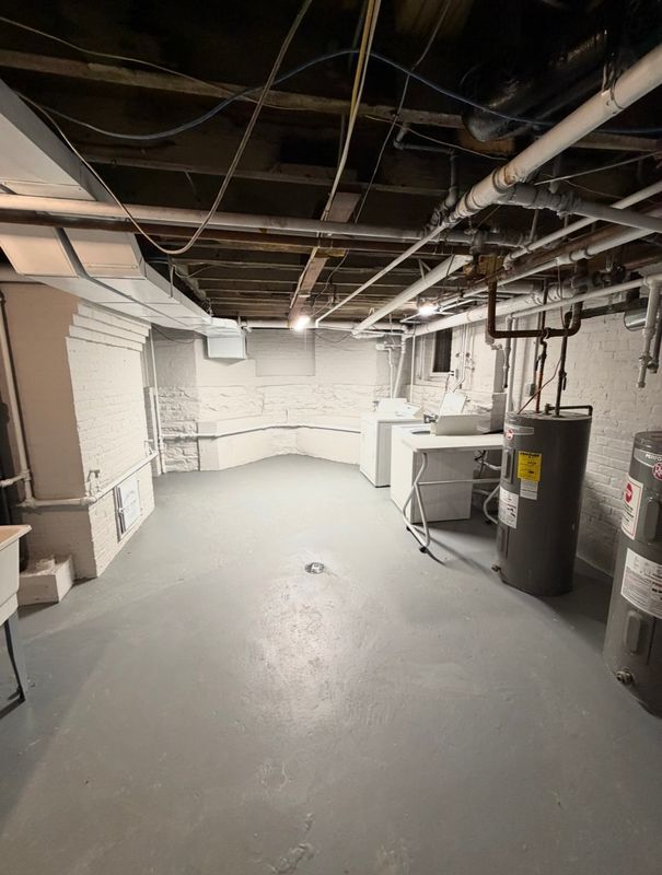 Building Photo - 612 Union St