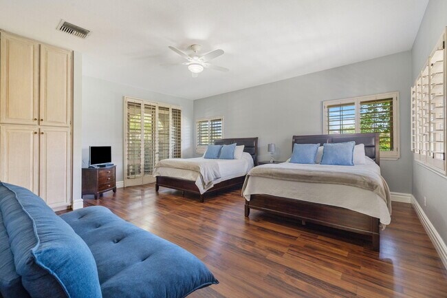 Building Photo - 72056 Palm Haven Dr