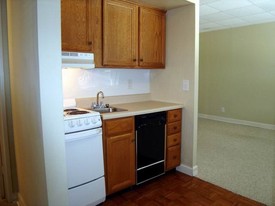 Interior Photo - Barbizon Apartments