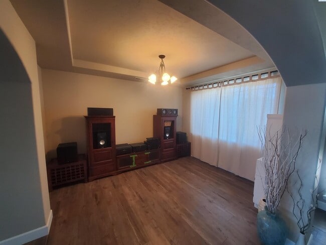 Building Photo - FOR RENT: West Pasco with heated inground ...