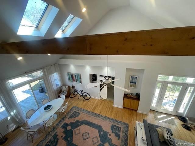 Building Photo - 35 Maple St