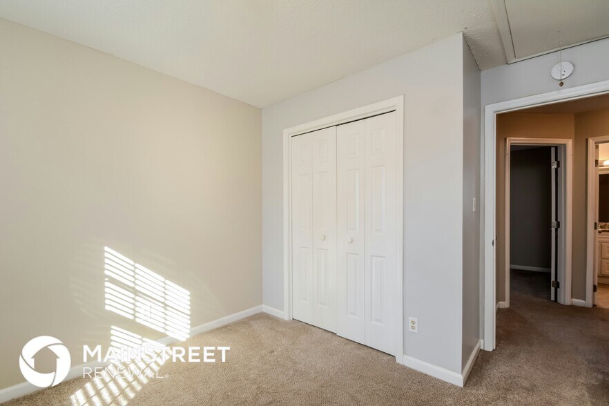 Building Photo - 1800 Sagamore Ct