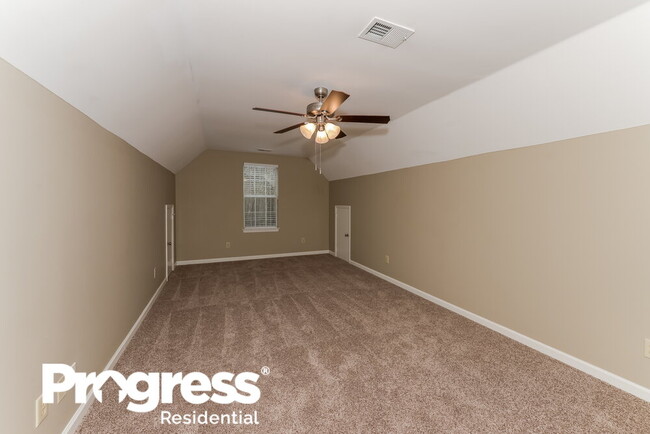 Building Photo - 1009 Nighthawk Ln
