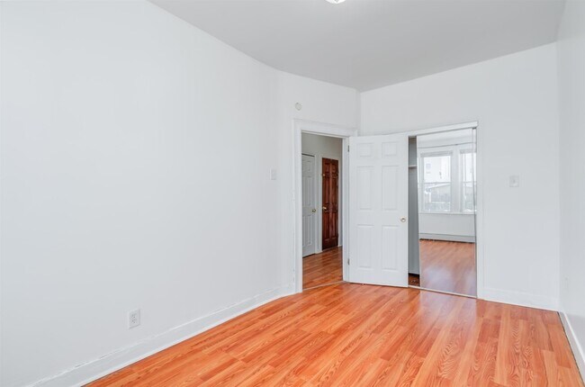 Building Photo - 404 Danforth Ave