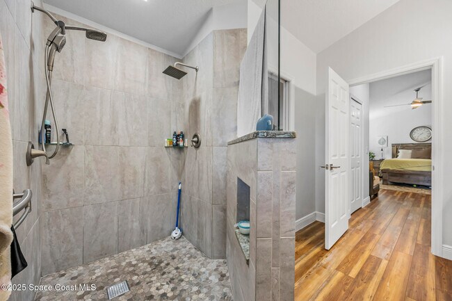 Building Photo - 1785 Ficus Point Dr