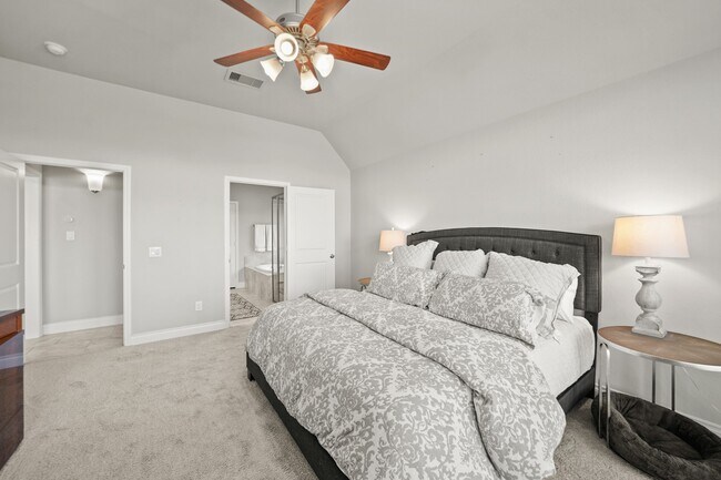 Building Photo - 10839 High Red Mesa