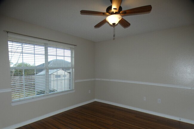 Building Photo - Spacious 4-Bedroom All Brick Home