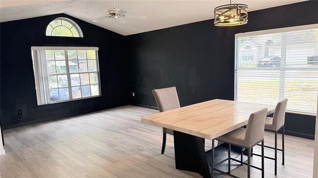 Building Photo - 217 Jerica Ln